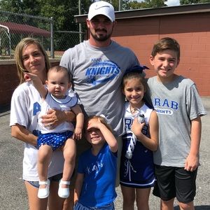 Meet your Posher, Brooke